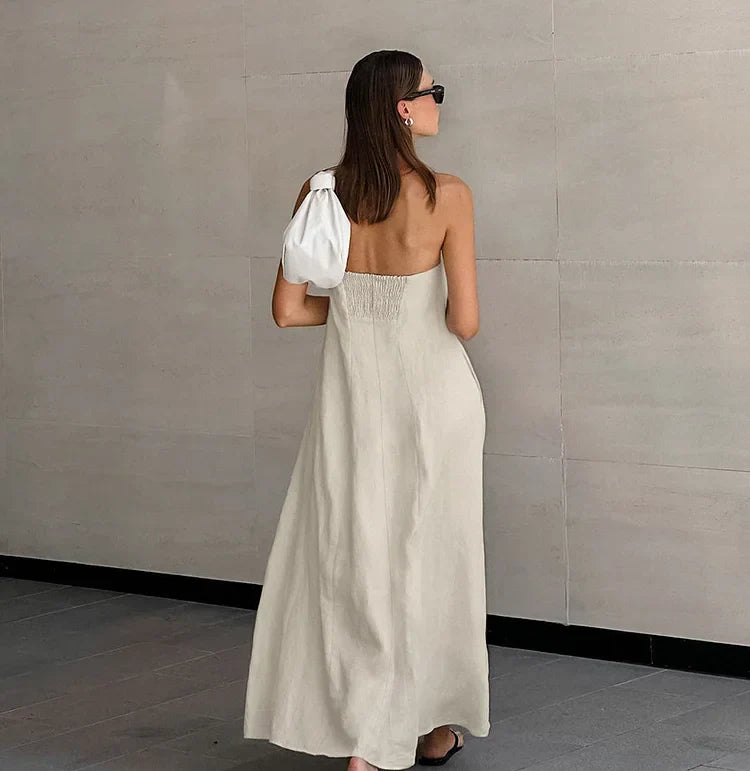 Eden – Stilvolles schulterfreies gestuftes Kleid