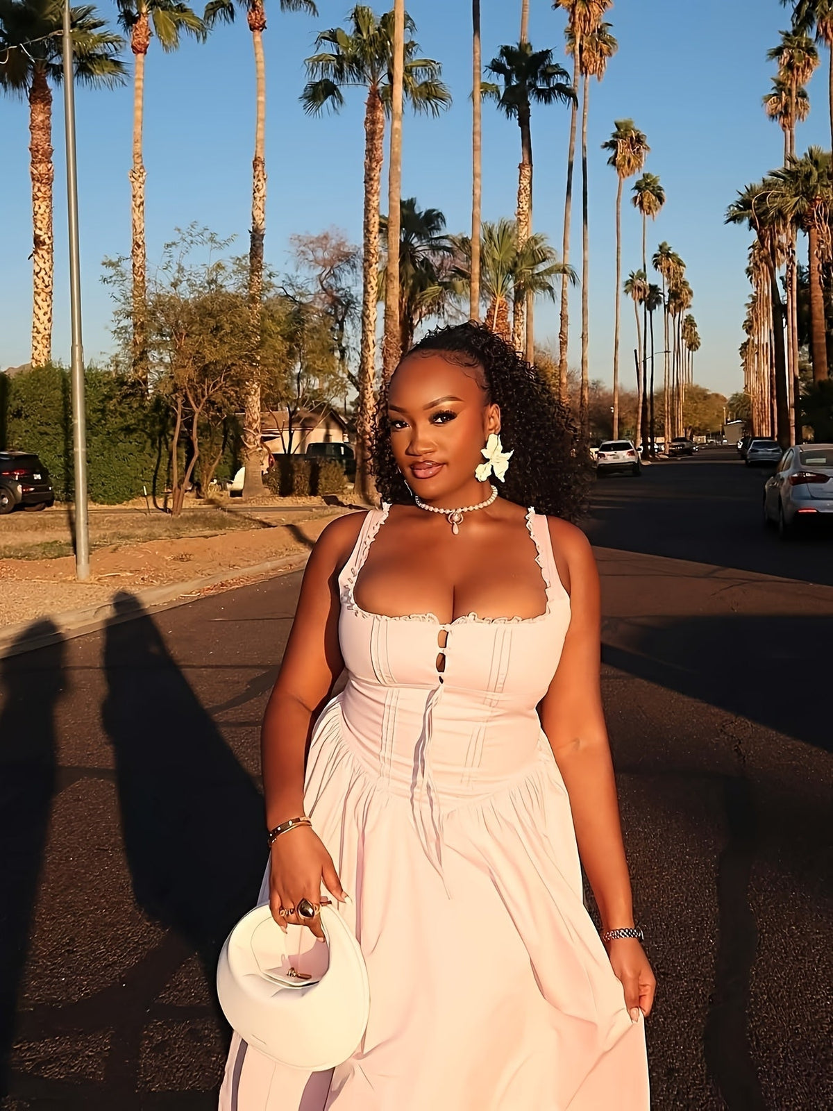 Celeste | Trägerloses ausgestelltes Kleid