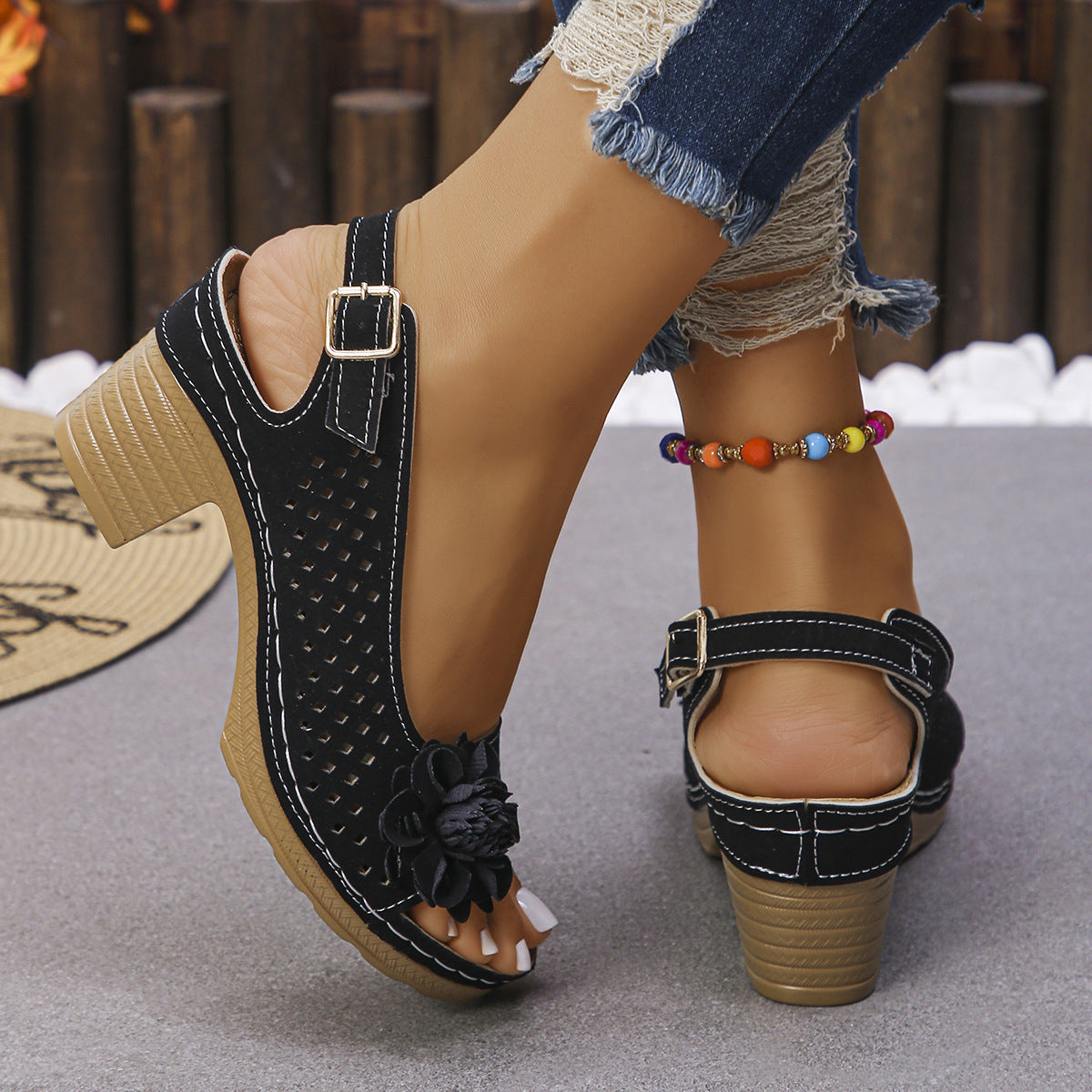 Kalani™ | Schicke Blumensandalen