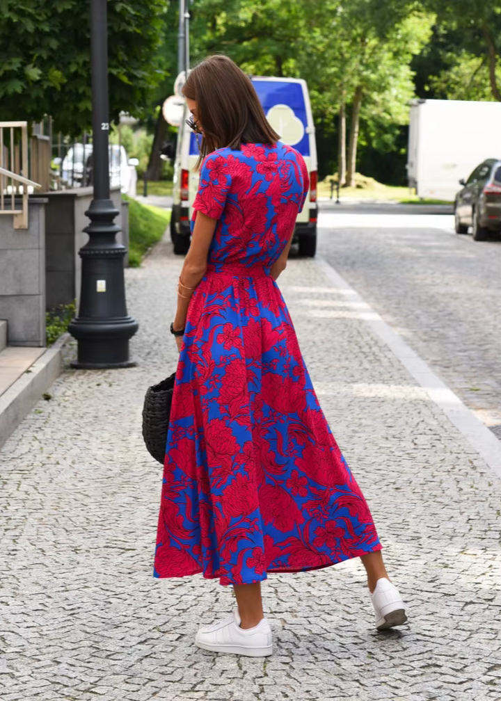 Elianne – Fließendes und modernes Sommerkleid