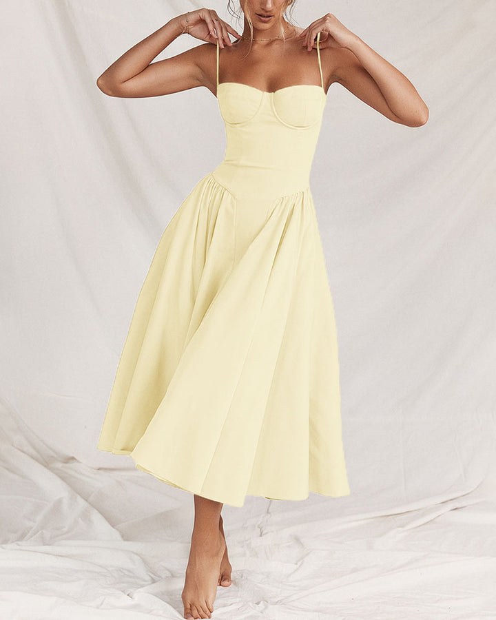 Queralt – Trägerkleid mit Taillenschnitt