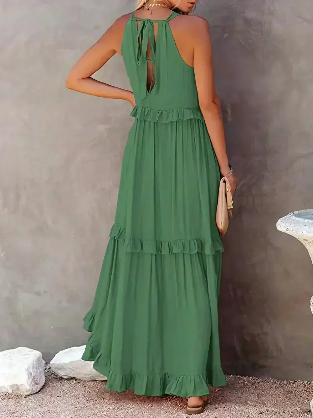 Sarah | Maxikleid mit Rüschen und Halterneck