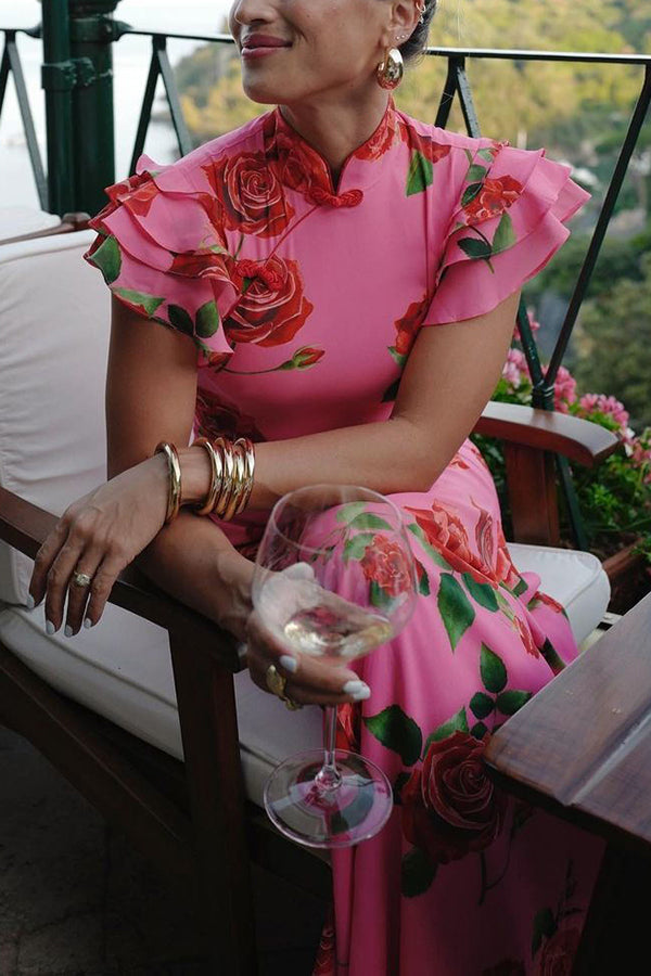 Lenia – Modernes Kleid mit Stehkragen und ausgestellten Ärmeln