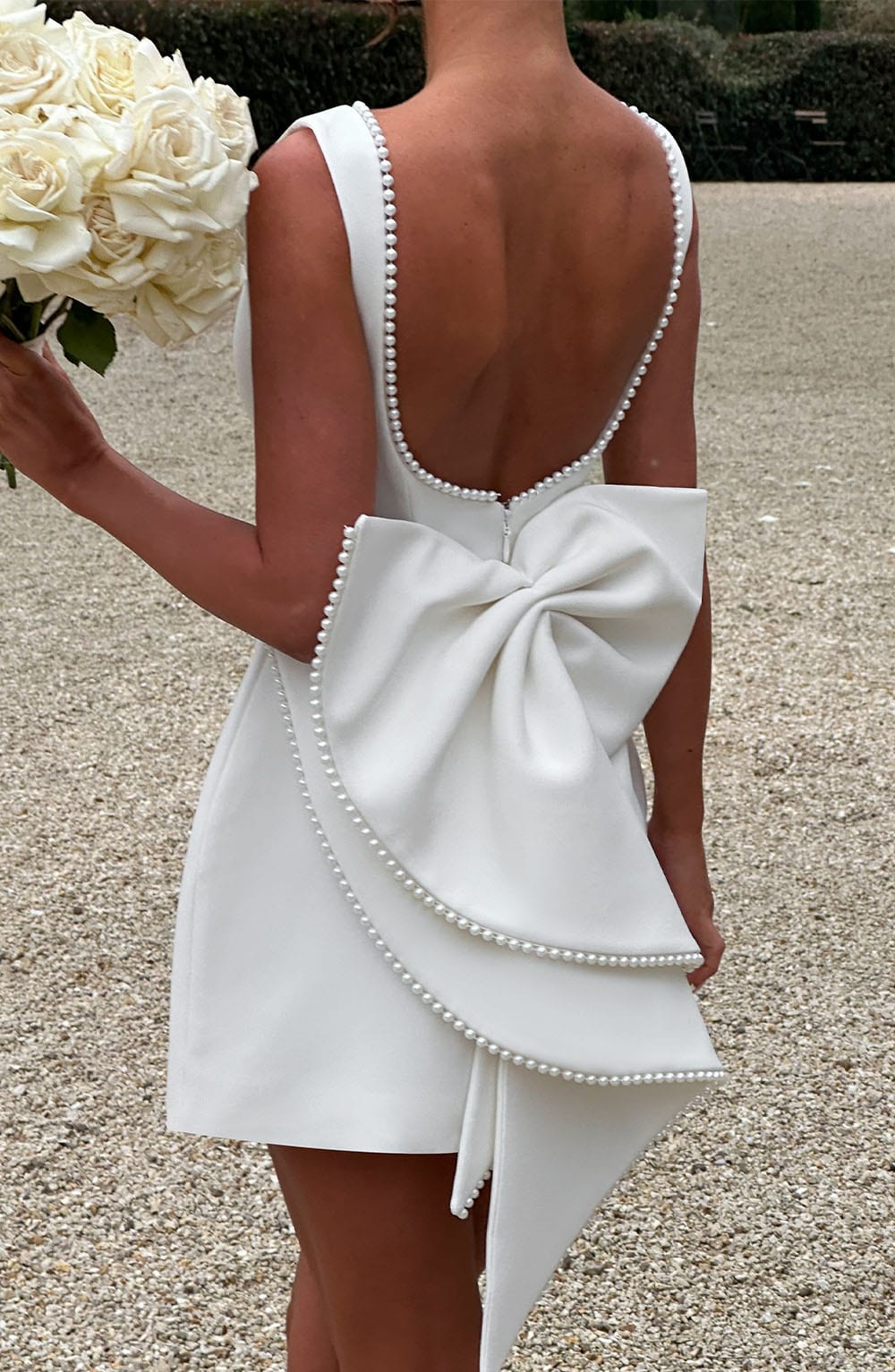 Elle™ | Mini-Kleid mit Perlen und Schleife