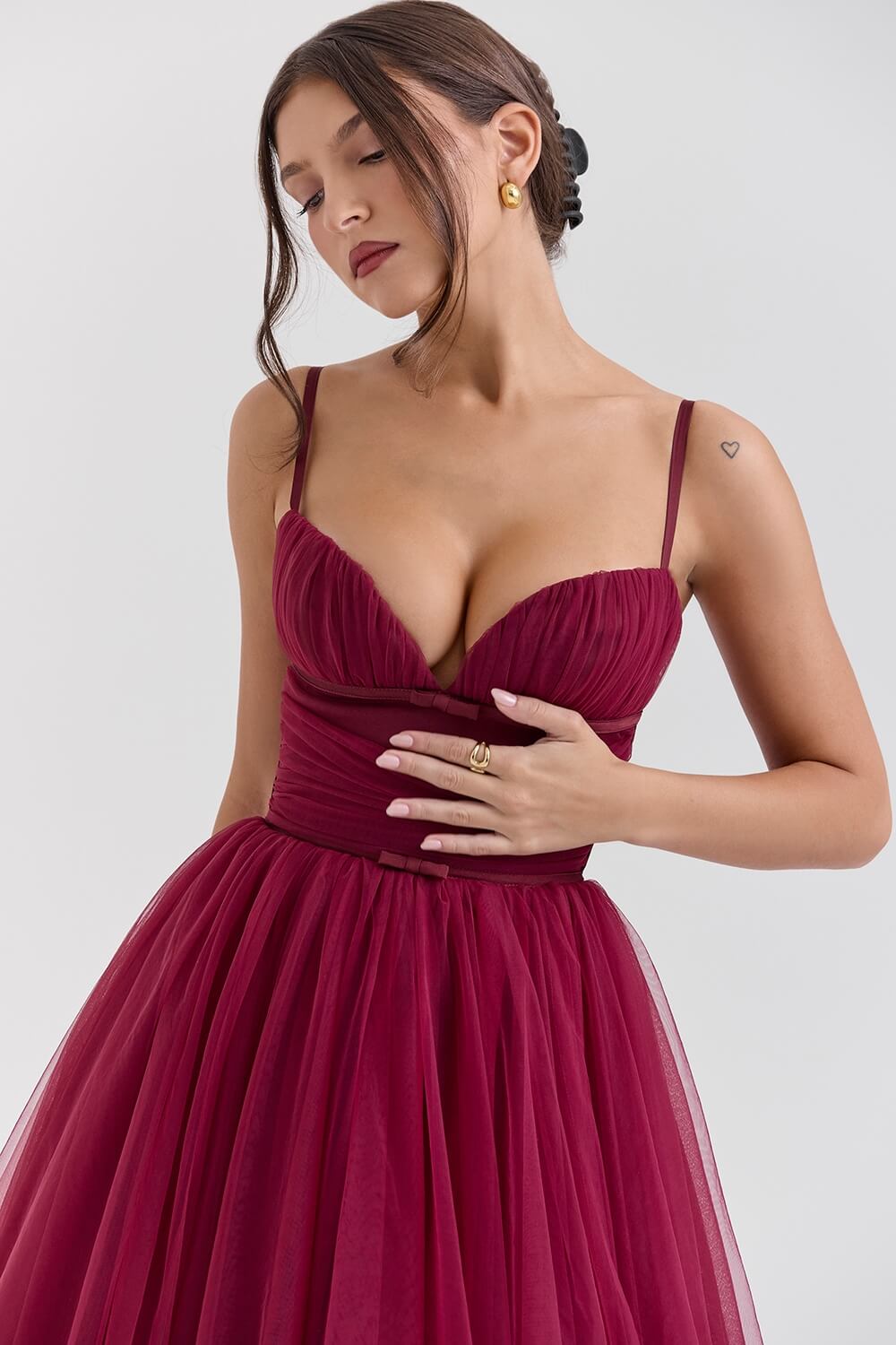 Velluta Kleid