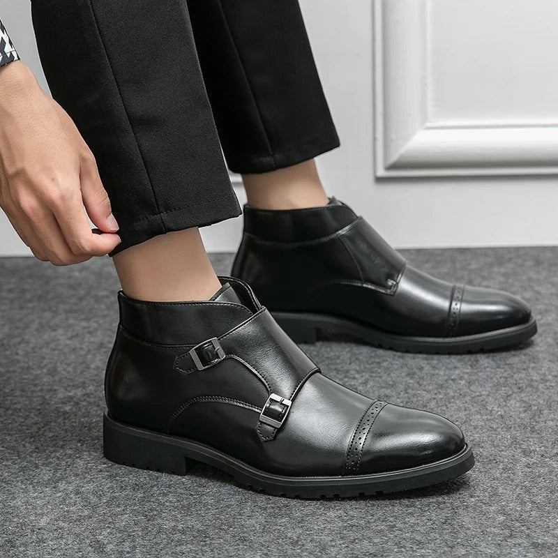 Levi™ | Klassische Twin-Buckle-Stiefel