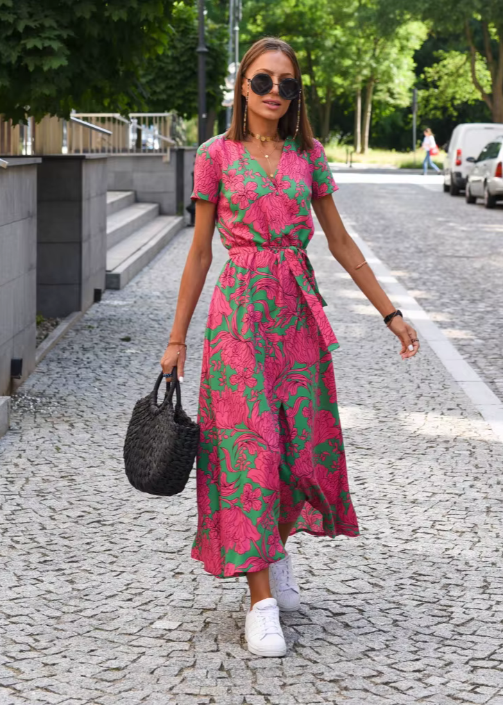 Elianne | Fließendes und modernes Sommerkleid