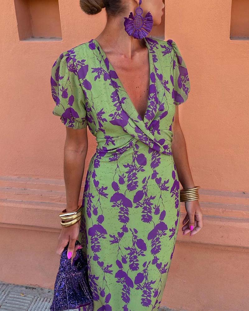 Angelina Atemberaubendes Midi Dress V-Neck