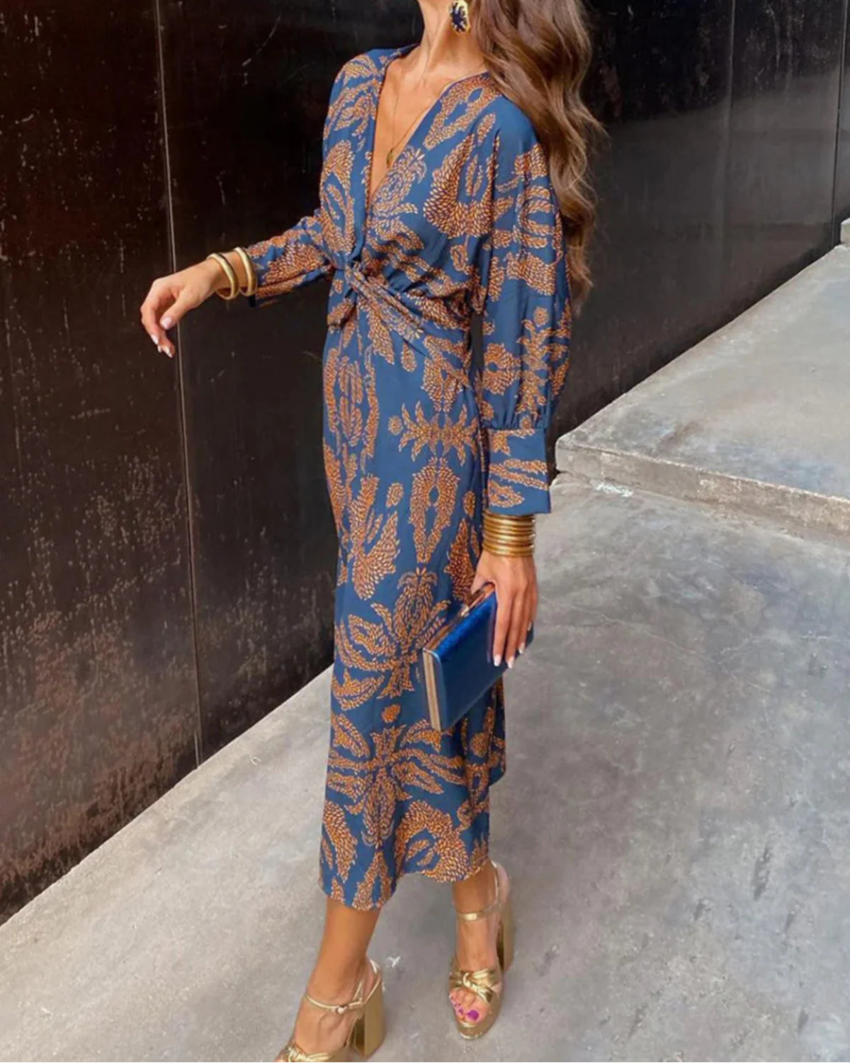 Brenda Midi Kleid – Elegantes Kleid mit langen Ärmeln für Partys und Veranstaltungen