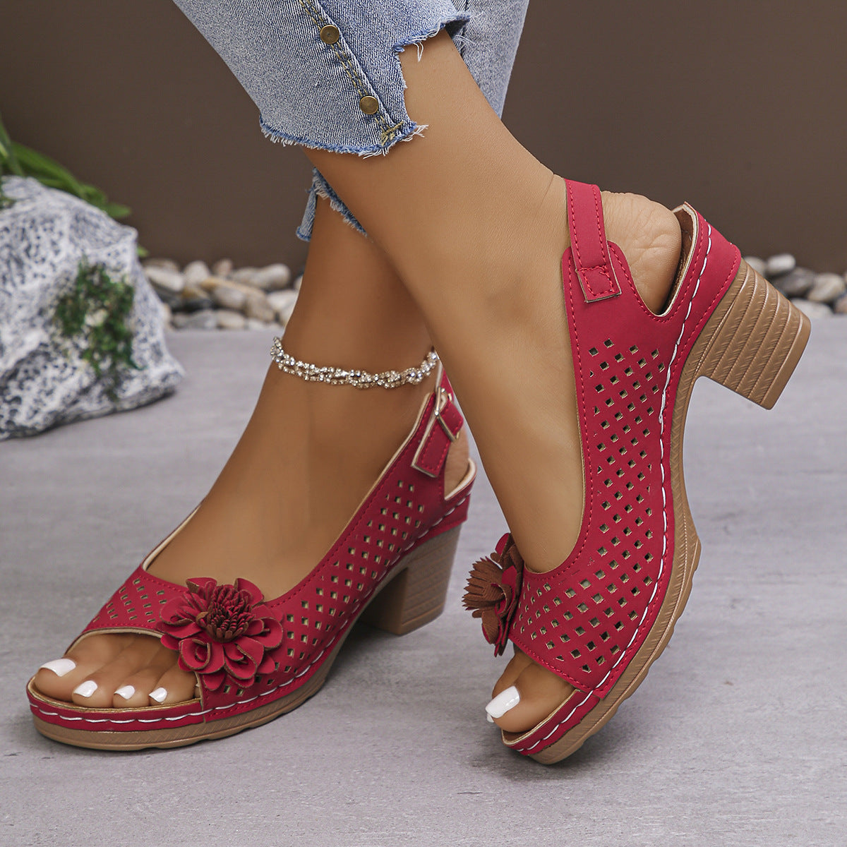Kalani™ | Schicke Blumensandalen