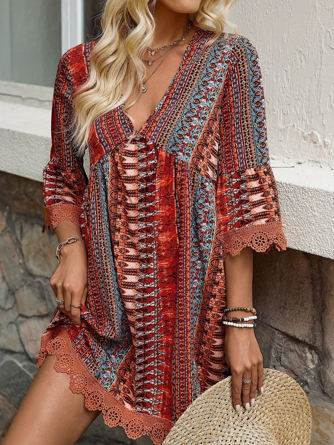 Sofie - V-Ausschnitt Kleid mit Spitzenbesatz