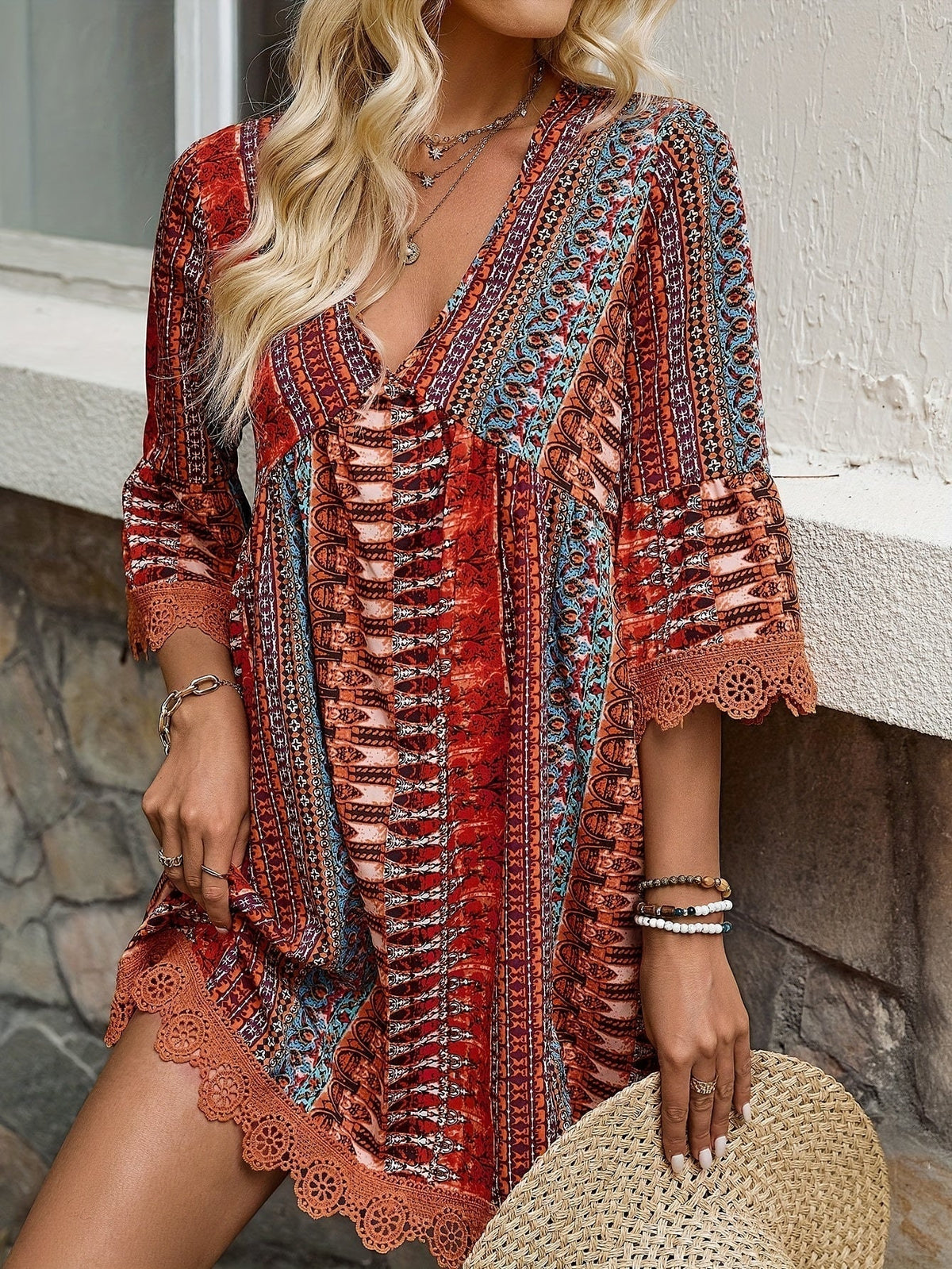 Sofie - V-Ausschnitt Kleid mit Spitzenbesatz