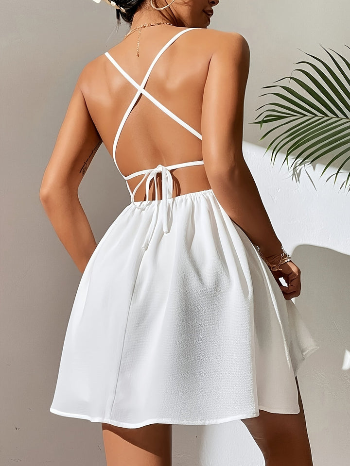 Celina | Kleid mit gekreuztem Rücken und ausgestelltem Rock