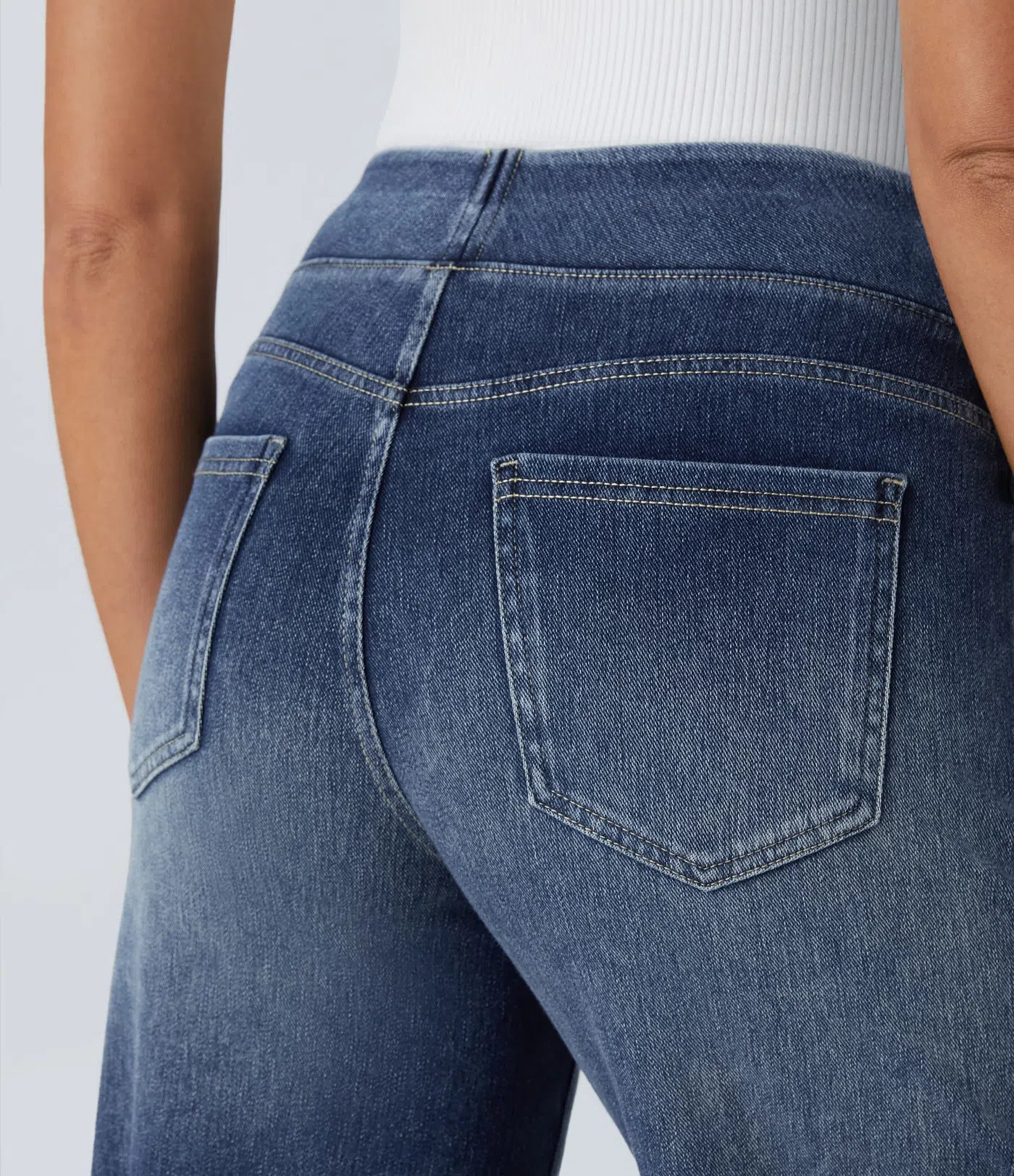 Vira™ | Zeitlose elastische Hose