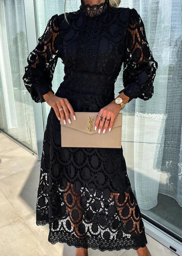 Lilian – Schmeichelhaftes Maxikleid