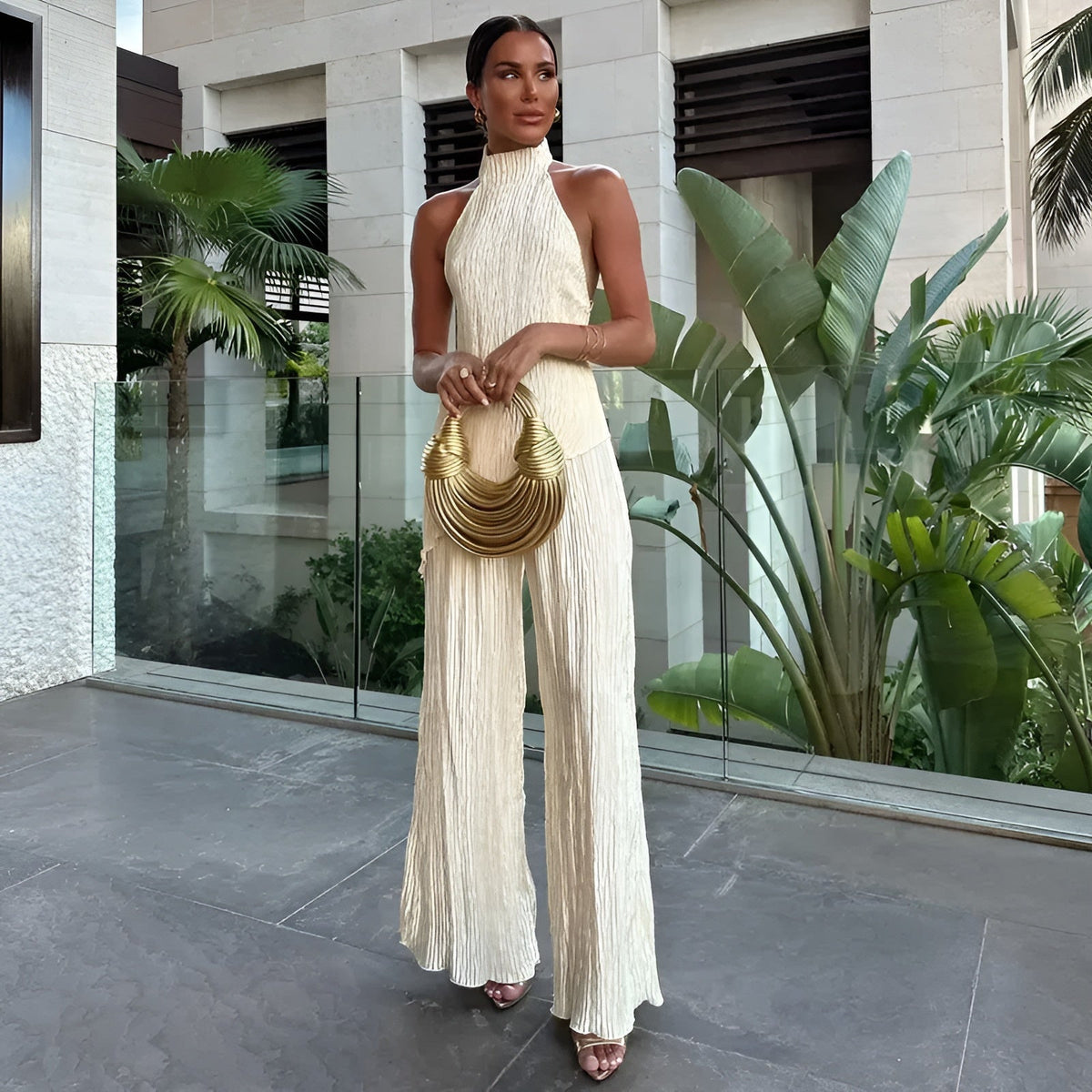 Hazel – Asymmetrisches Halter-Crop-Top mit weitem Hosen-Set