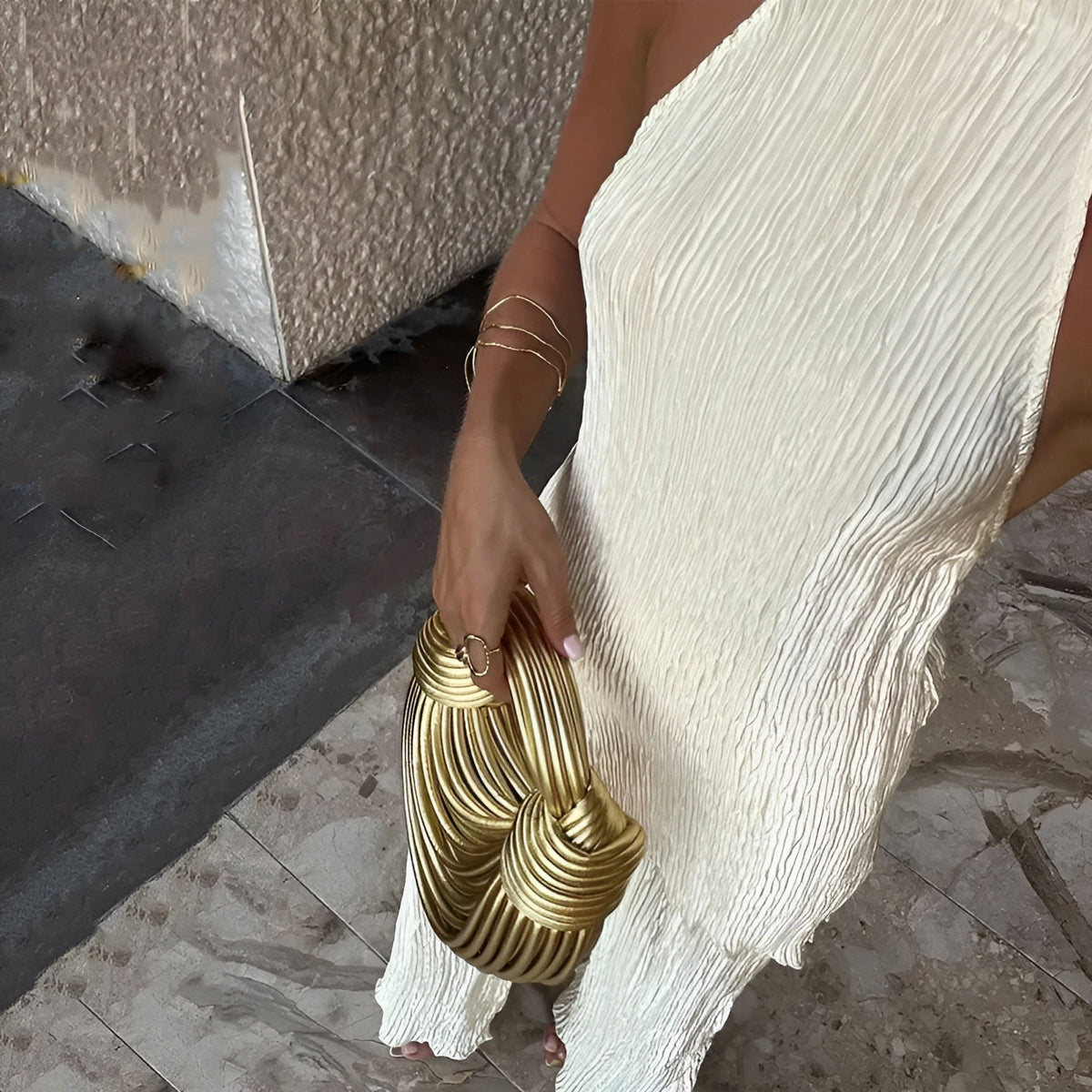 Hazel – Asymmetrisches Halter-Crop-Top mit weitem Hosen-Set