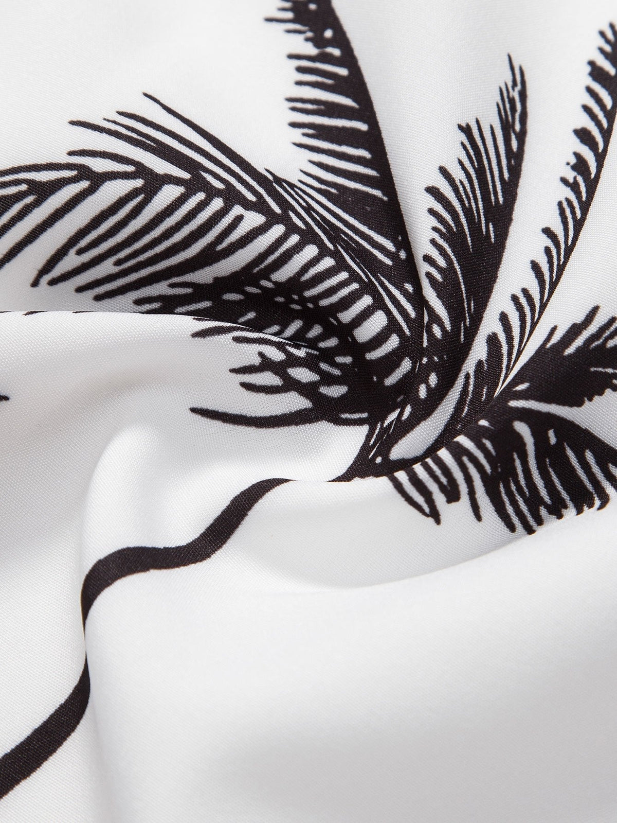 Hemd mit Palmen-Print und Badehose mit Streifenmuster