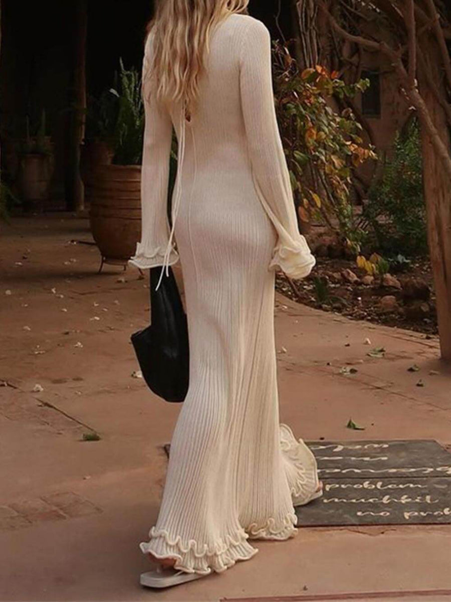 Elegant Trumpet-Sleeve Knit Maxi Dress