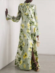 Zartes Maxikleid mit Blumen- und Fruchtmuster