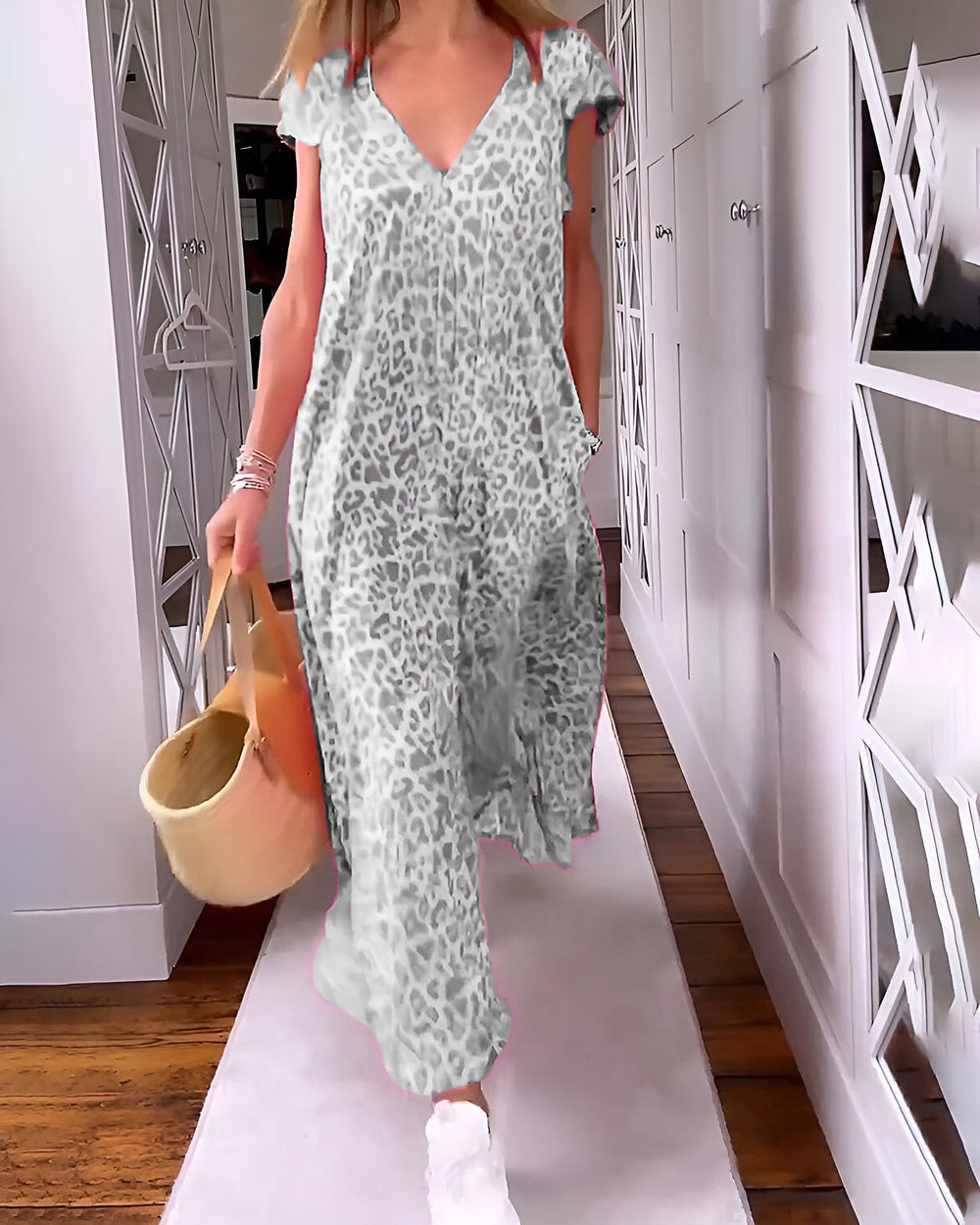Véronique | Langes Kleid mit V-Ausschnitt, kurzem Ärmel und Print