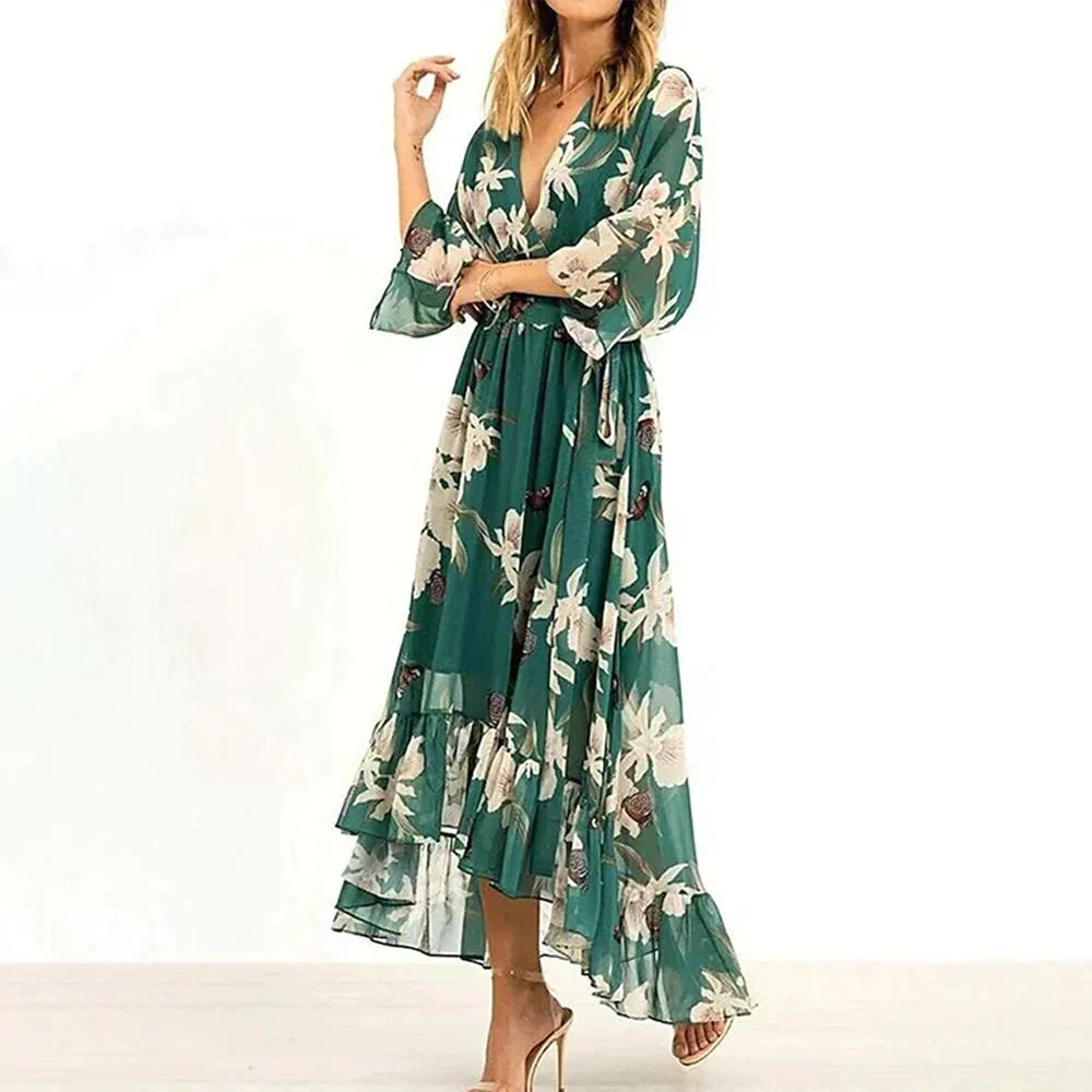 Marta – Grünes Kleid mit 3/4-Ärmeln und V-Ausschnitt mit Muster