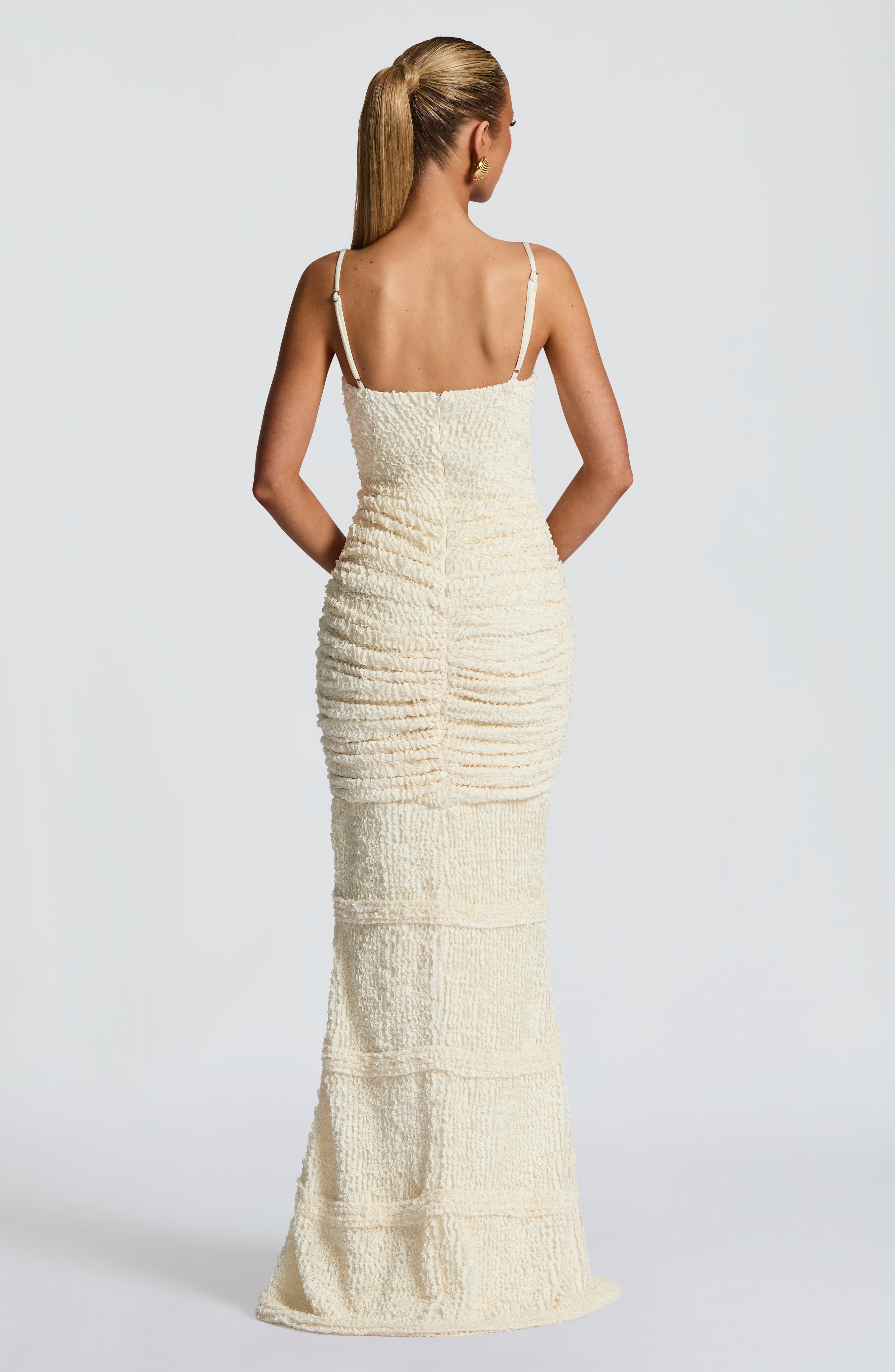 Sienna™ | Skulpturöses Glamour-Abendkleid