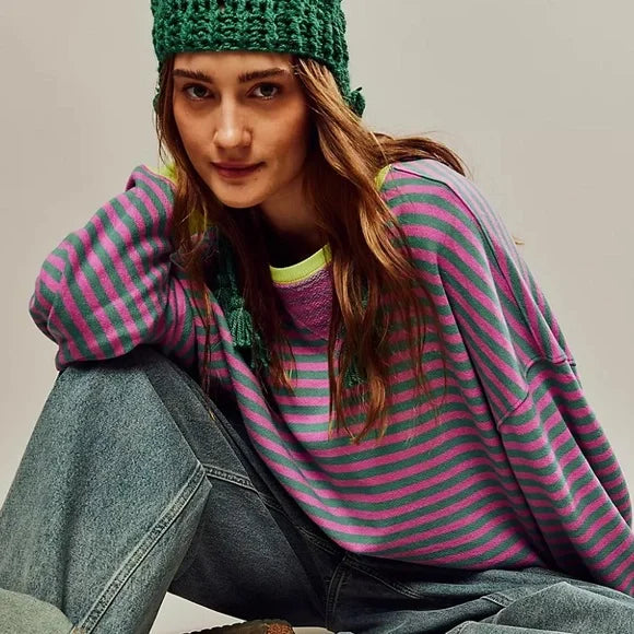 Helen Gestreifter Oversize Pullover mit Küstenflair -  Grün / Rosa
