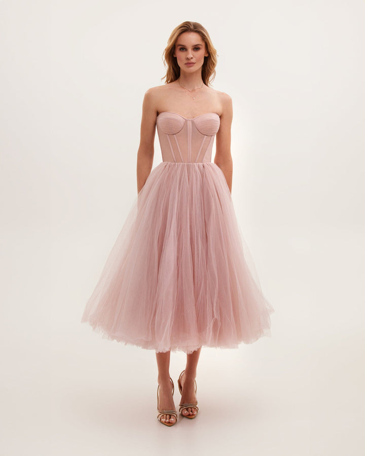 Monica | Elegantes und Skulpturiertes Festkleid