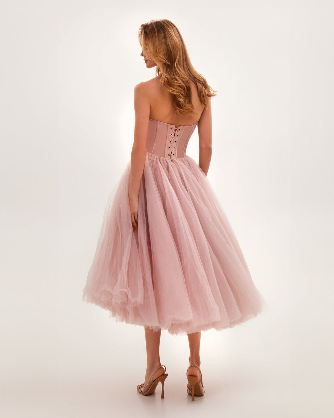 Monica | Elegantes und Skulpturiertes Festkleid