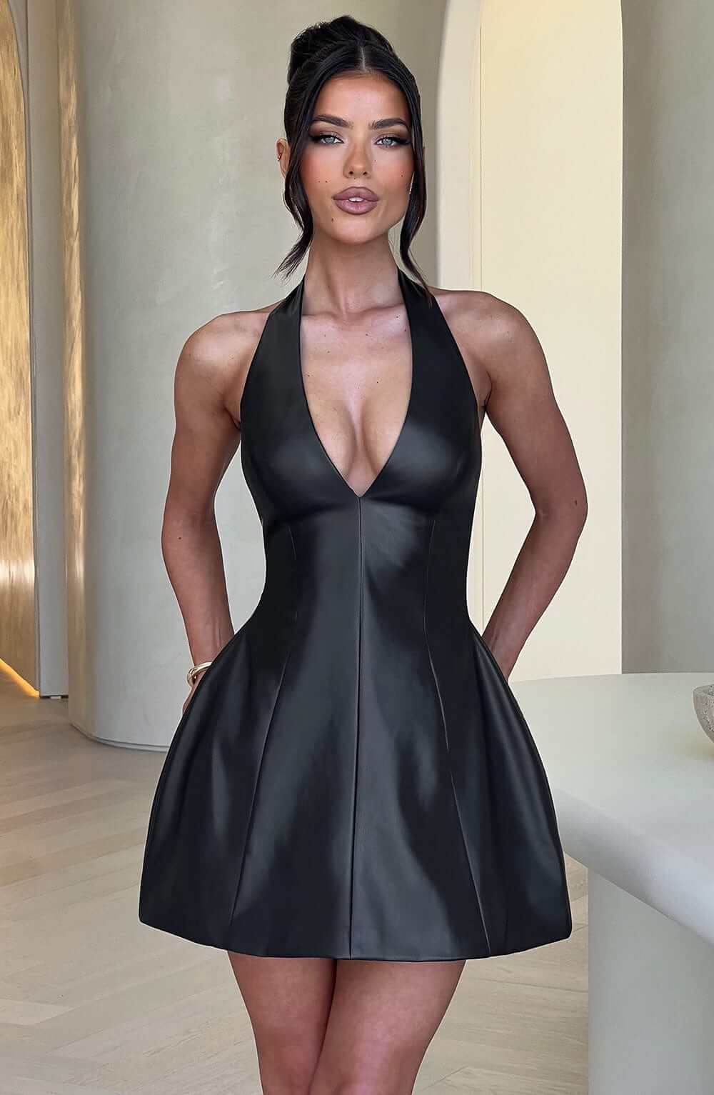 Fenvia™ | Lederkleid