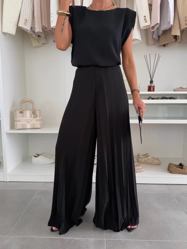 Sasha Style Sets & Outfits