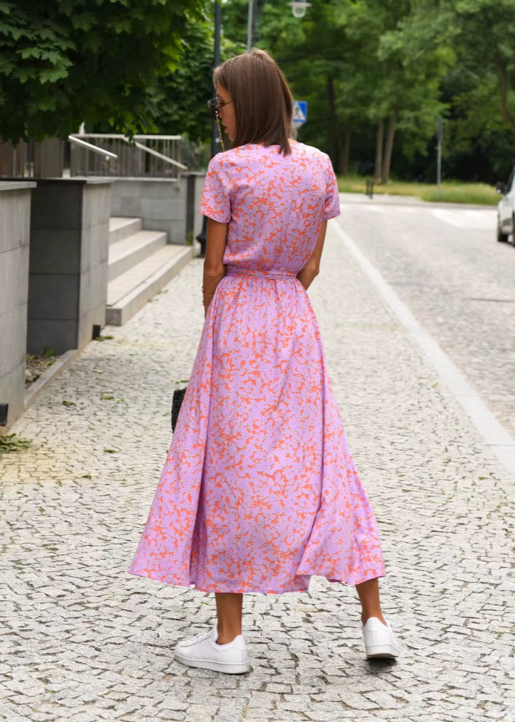 Elianne | Fließendes und modernes Sommerkleid