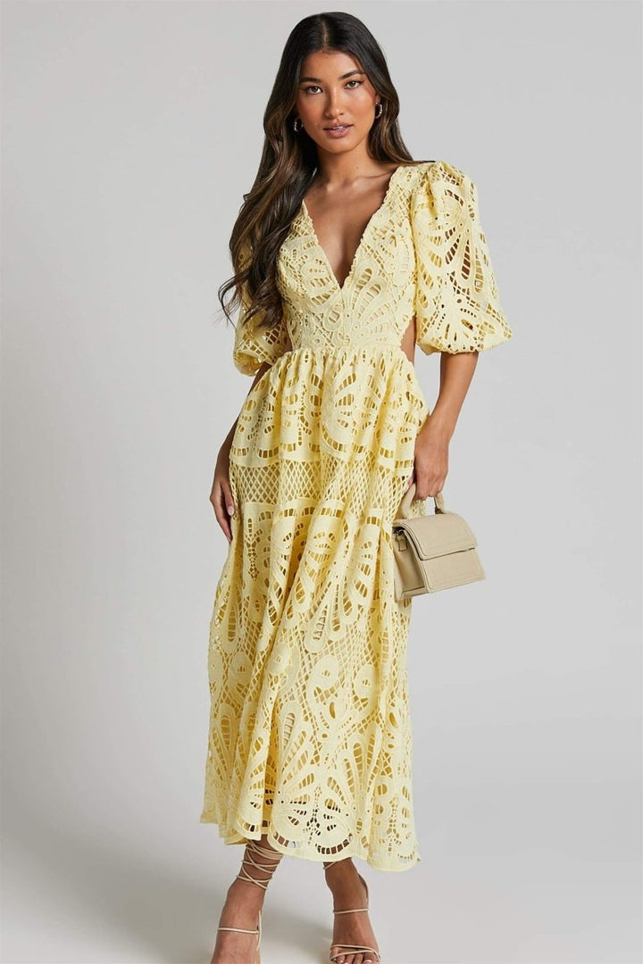 Tess – Spitzenkleid