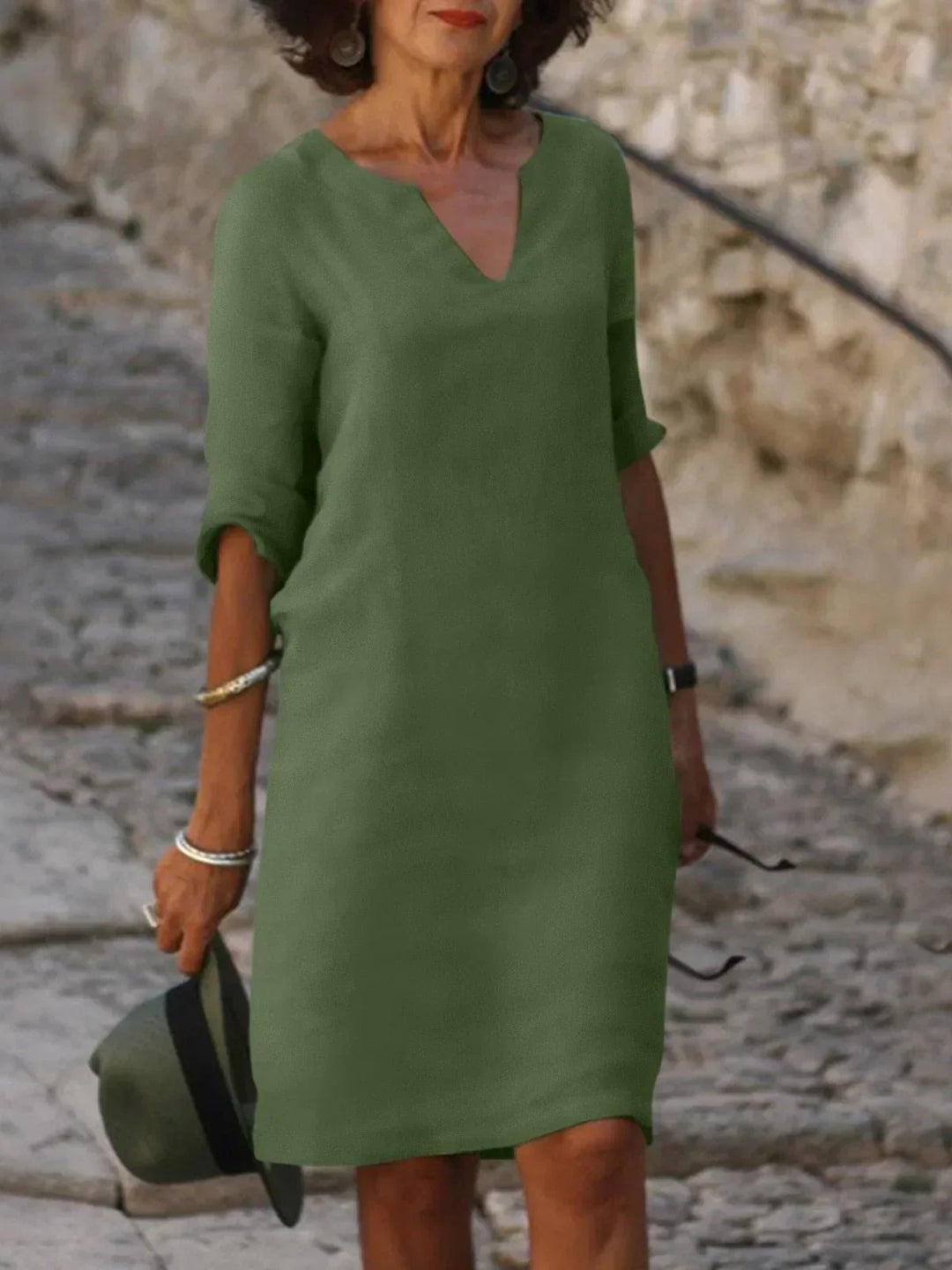 Maya™ | Zeitloses V-Ausschnitt-Midikleid