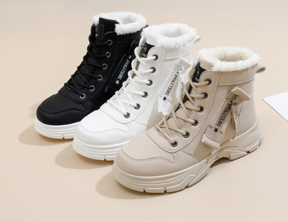 Coline | Gefütterte Plateausohle Schneestiefel