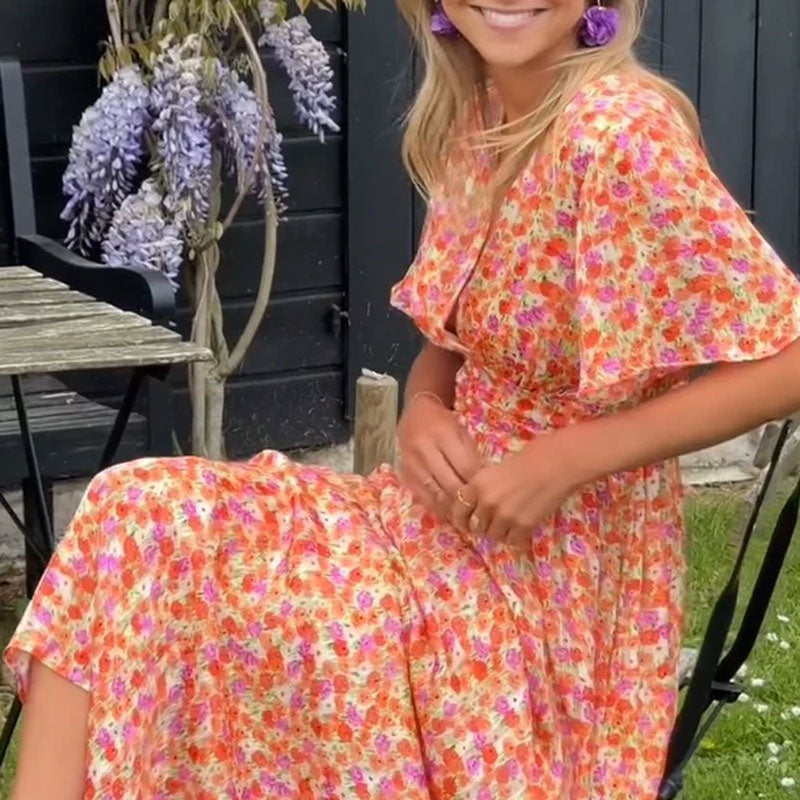 Camilla | Blumenkleid mit V-Ausschnitt