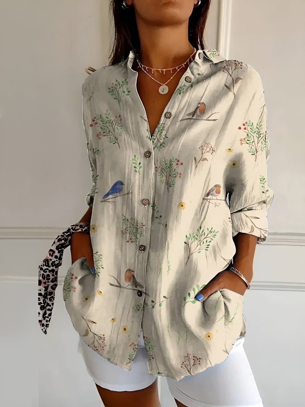 Eleanor | Elegante Blumenmuster-Frontbluse
