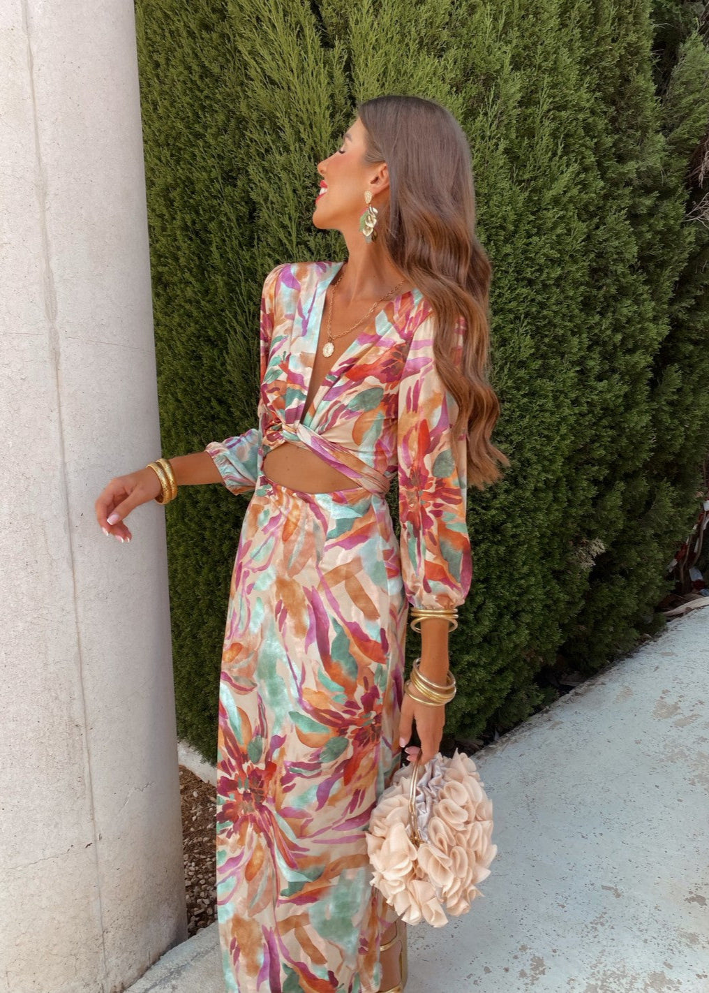 Romy – Elegantes Blumenkleid