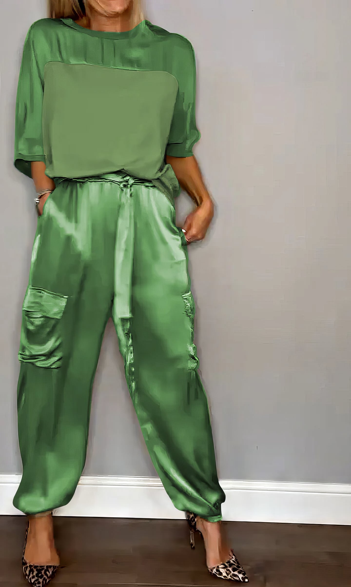 AMELIA | Zwei-Teile Set mit Bluse und Cargo-Hose, Chic